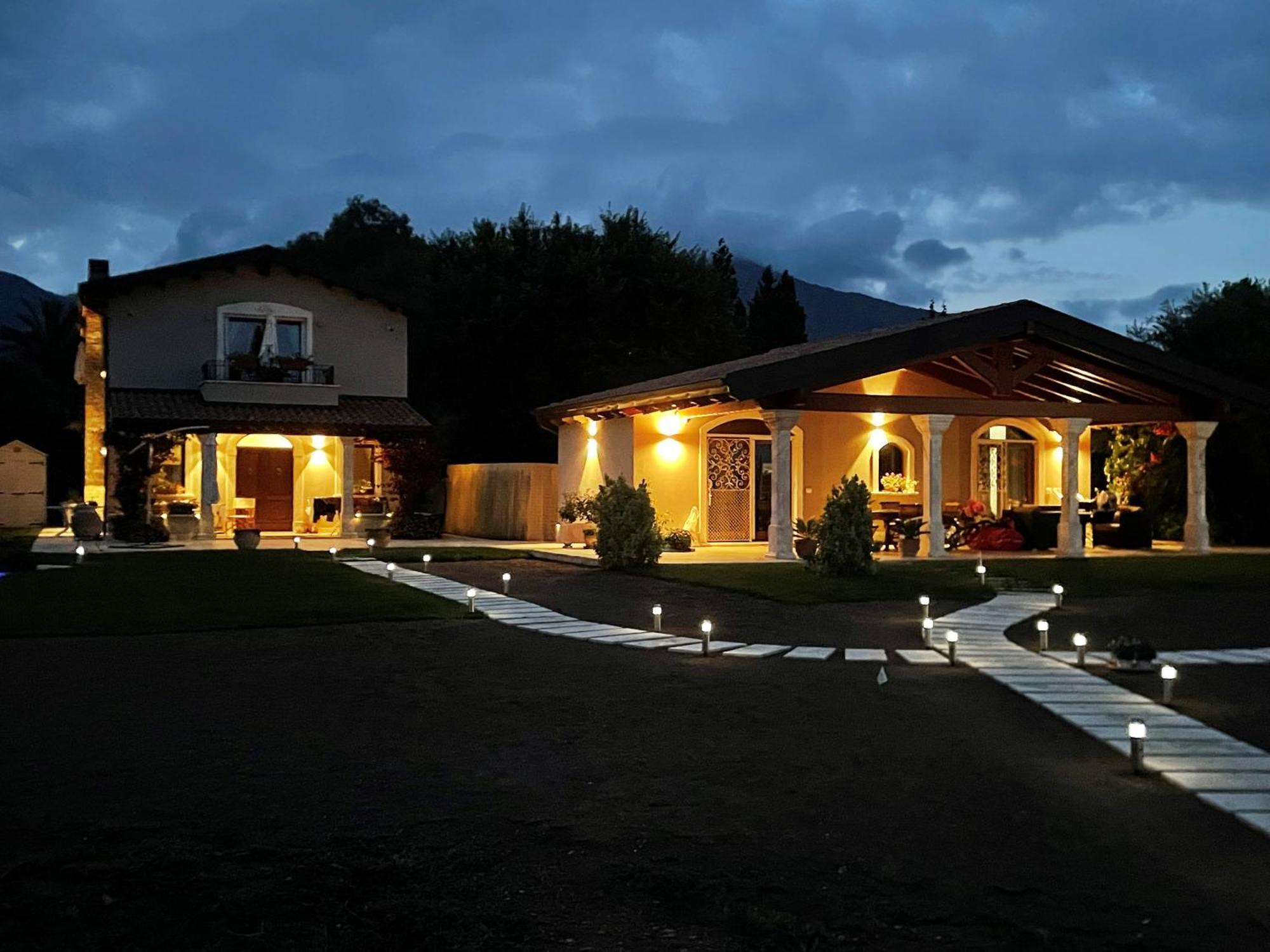 Corte Dei Mirti, Camere Signorili Iglesias Exterior photo